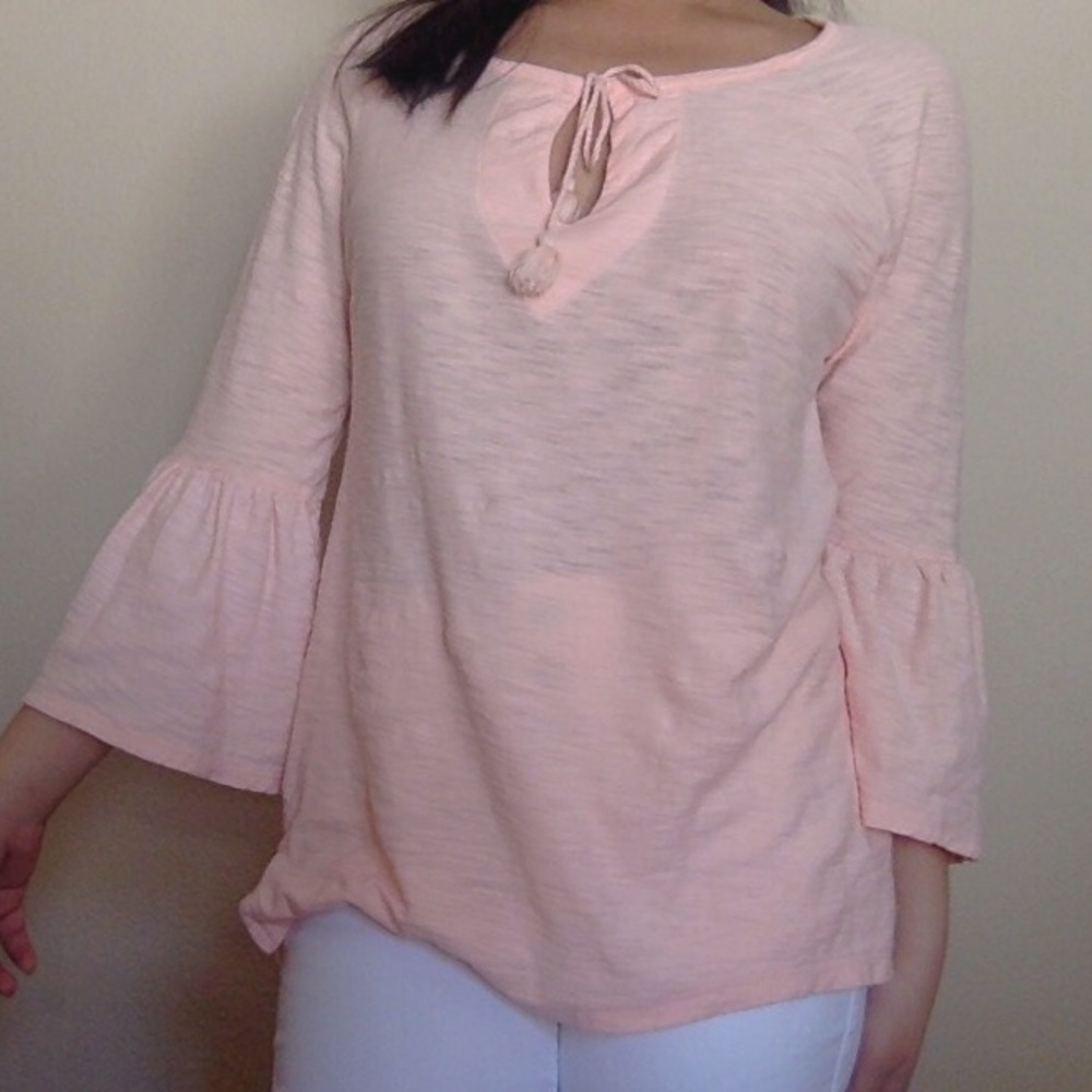 new old navy light pink/peach top!